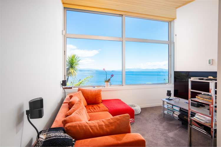 43 Whakamoenga Point Acacia Bay_11