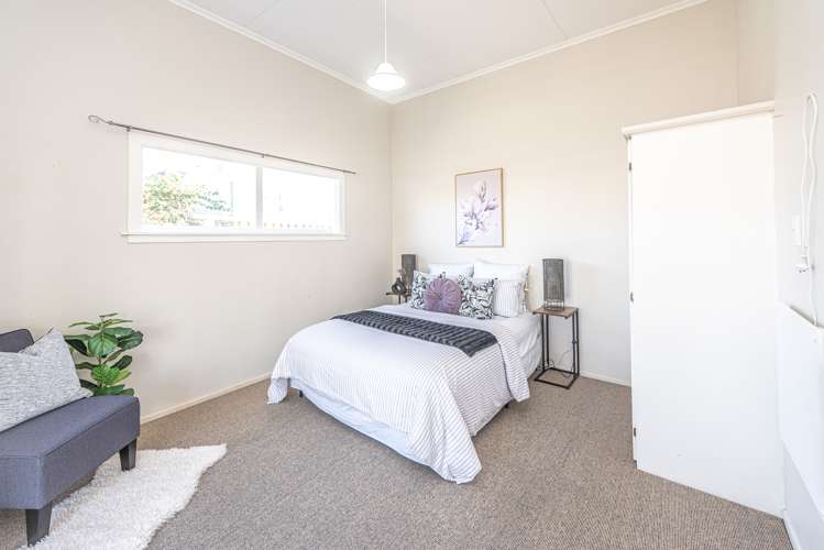 84 Glasgow Street Wanganui Central_11