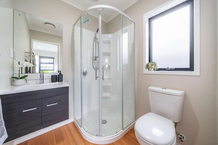 22 Te Kaeaea Crescent Wallaceville_14