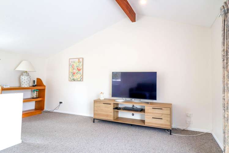 214 Augustus Street South Thames_13