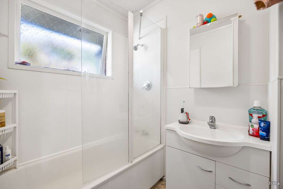 1 & 2/17a Rowan Road_1