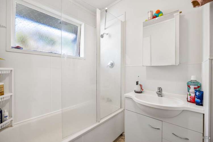 1 & 2/17a Rowan Road Epsom_5