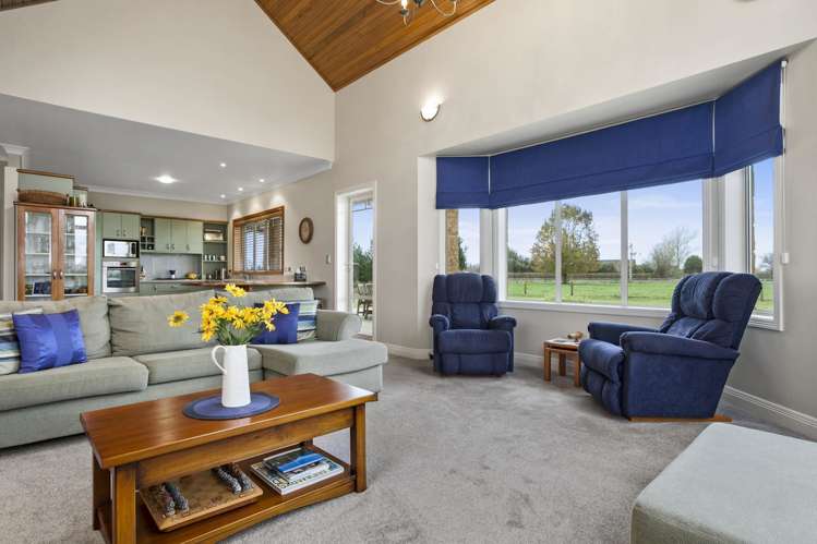 124 Mclarnon Road Cambridge_4