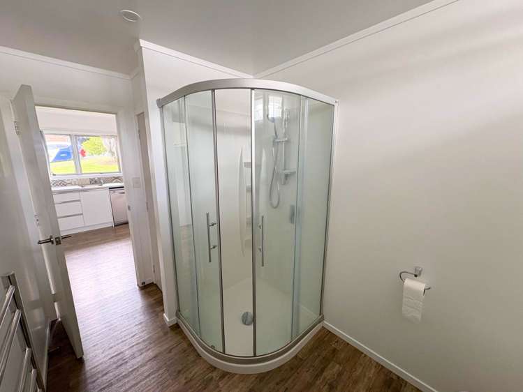 1/23 Cheviot Street Woodhill_5
