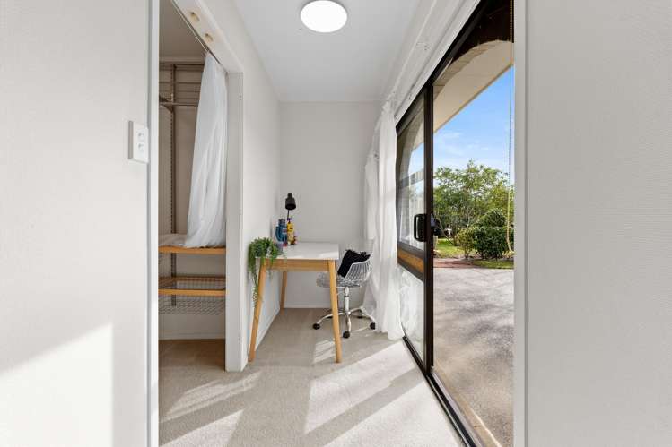2 Edgewater Grove Orewa_18