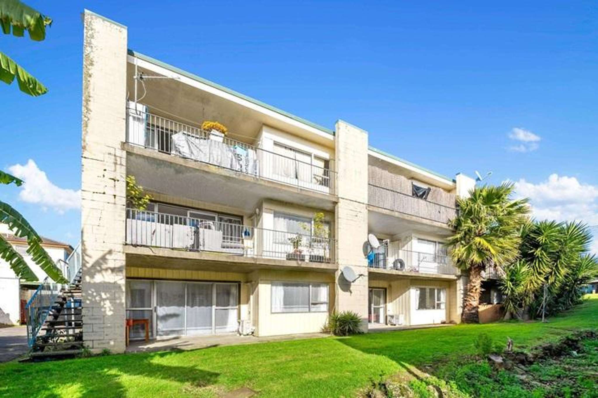 ‘$2m a day in sales’: Investors back and buying in bulk as vendors slash prices