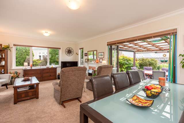 5 Wedgewood Grove Raumati Beach_4