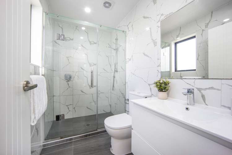 8A Sharland Avenue Manurewa_12