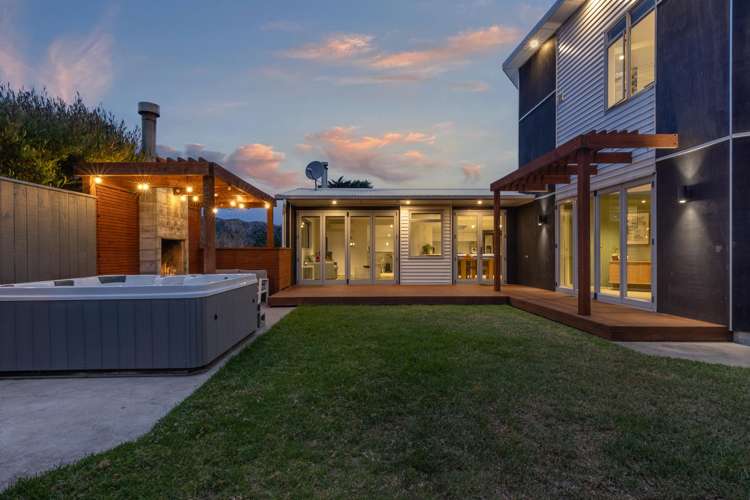 8 Tiromoana Road Raumati South_1