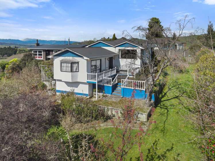 9 Titi Street Taihape and Surrounds_15