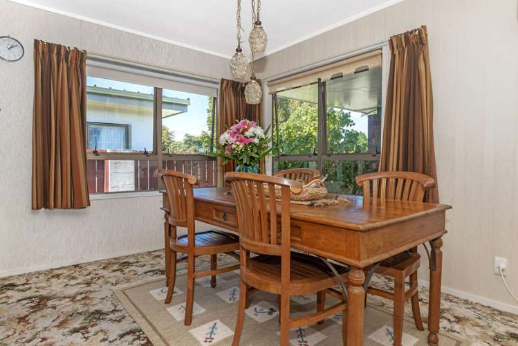 319 Stout Street Riverdale_6