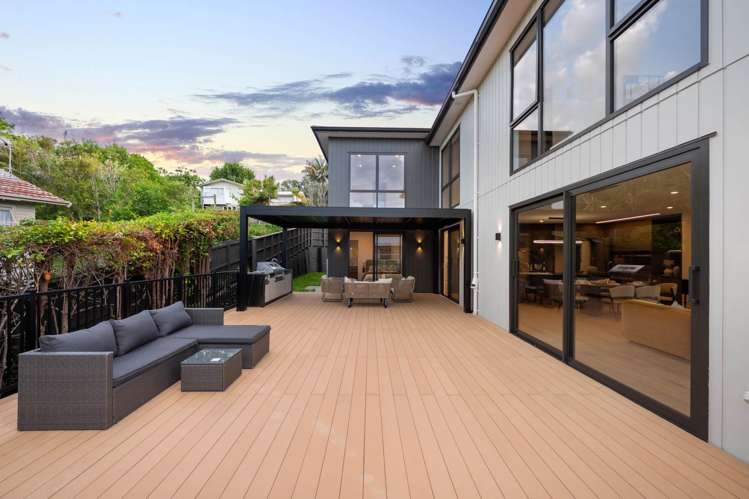 77 Park Rise Campbells Bay_35