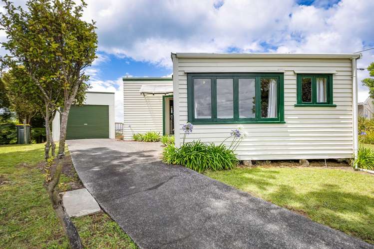 92 Knights Road Rothesay Bay_13