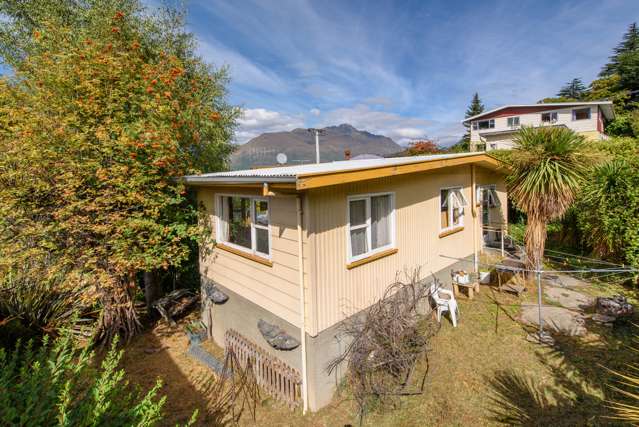 35 Man Street Queenstown_2