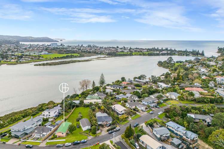 47 Moffat Road Red Beach_2