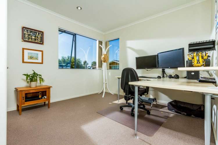 762a East Coast Road Oteha_14