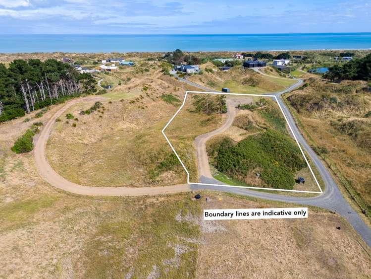 55 Reay Mackay Grove Waikawa Beach_1