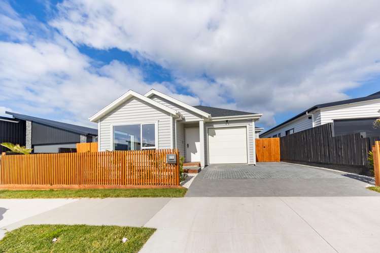 375 Te Taruna Drive Wainui_0