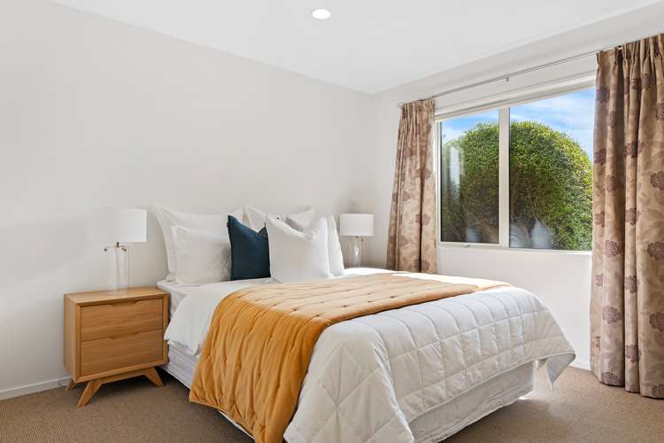 7 Benmore Gardens Harewood_11