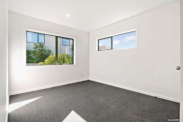 46 Joy Street Albany_23