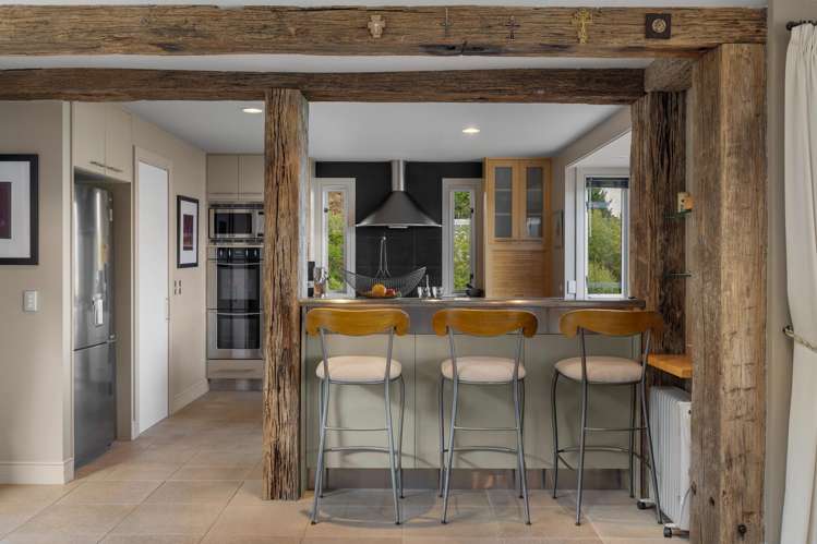 5 Vancouver Drive Queenstown_13