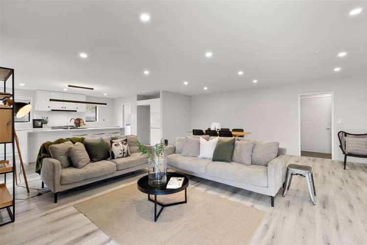 31 Bronco Drive Aidanfield_5