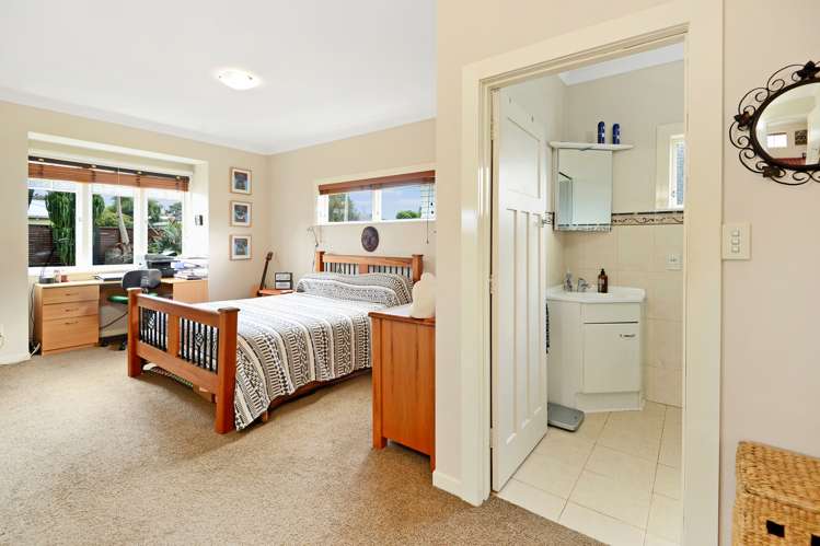 17 Heretaunga Avenue Onehunga_2