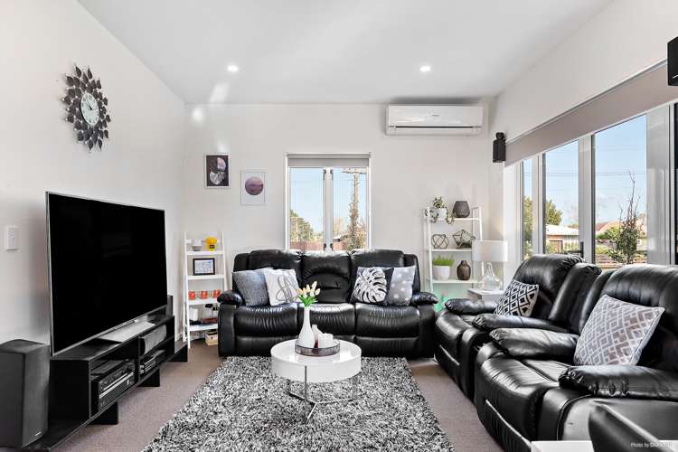 77 Grove Road Papakura_7