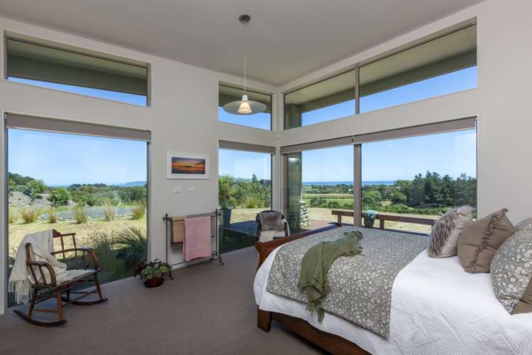 187 Peka Peka Road Peka Peka_12