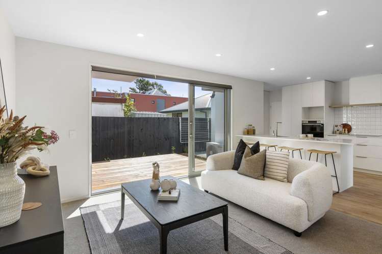 3/39 Woodville Street Edgeware_5