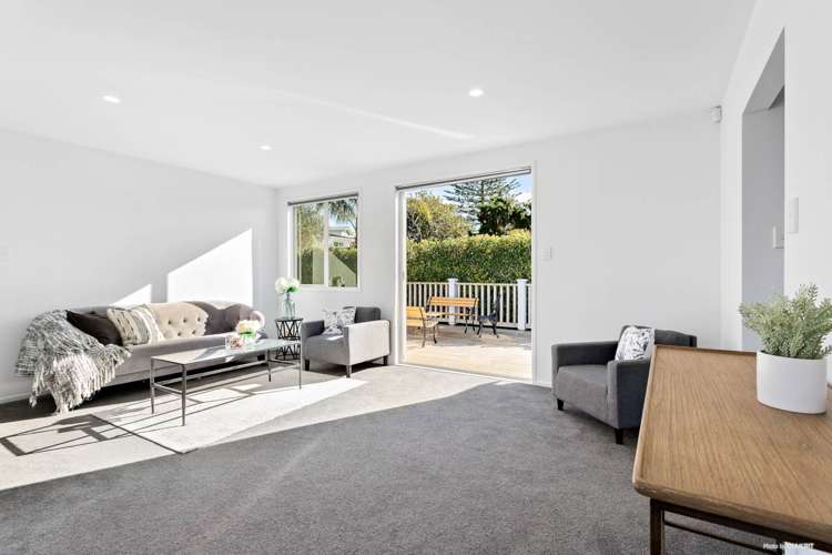 9 Sealy Road Torbay_5