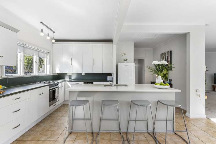 18 Turama Road Royal Oak_3