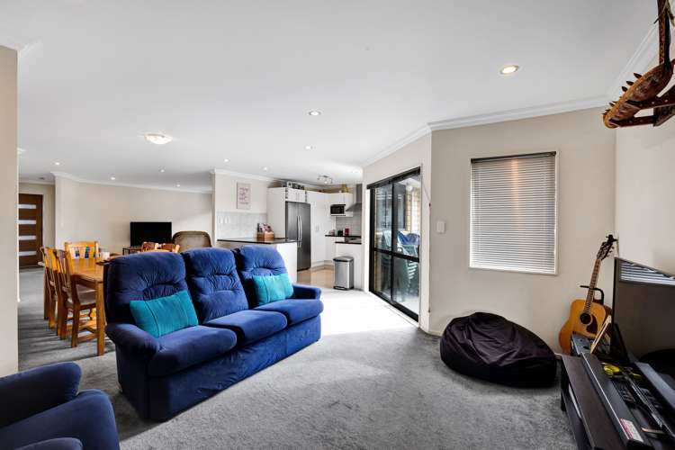 1 Kia Marea Close Hawera_7