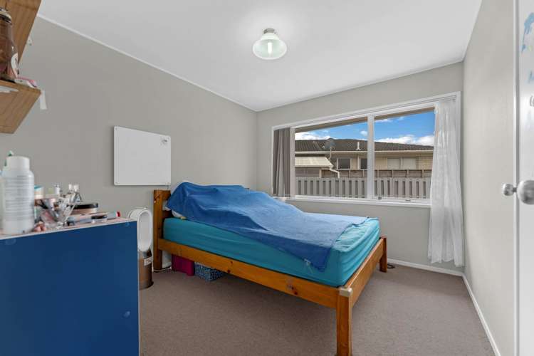 12 Suwyn Place Weymouth_18