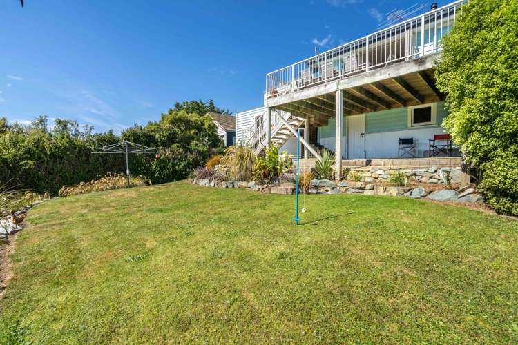 8 Violet Street Riverton_15