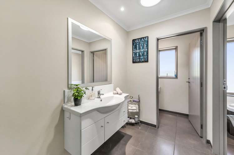 1901 South Eyre Road West Eyreton_18