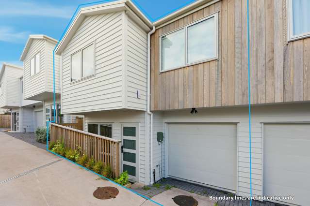 Modern Coastal Duplex with Full-Day Sunshine  Your 2026 Upgrade Awaits