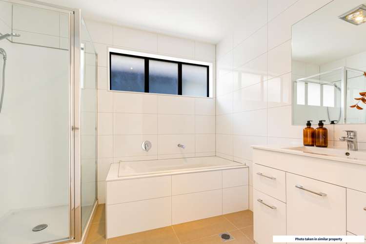 11 Irving Place Hobsonville_16