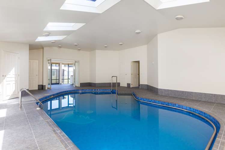 291a Waikawa Road Waikawa_1