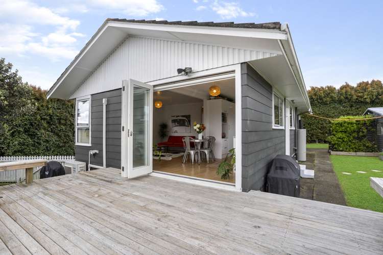 35b Beach Road Te Atatu Peninsula_16