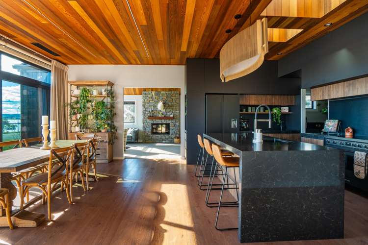 336 Lake Terrace Two Mile Bay_2