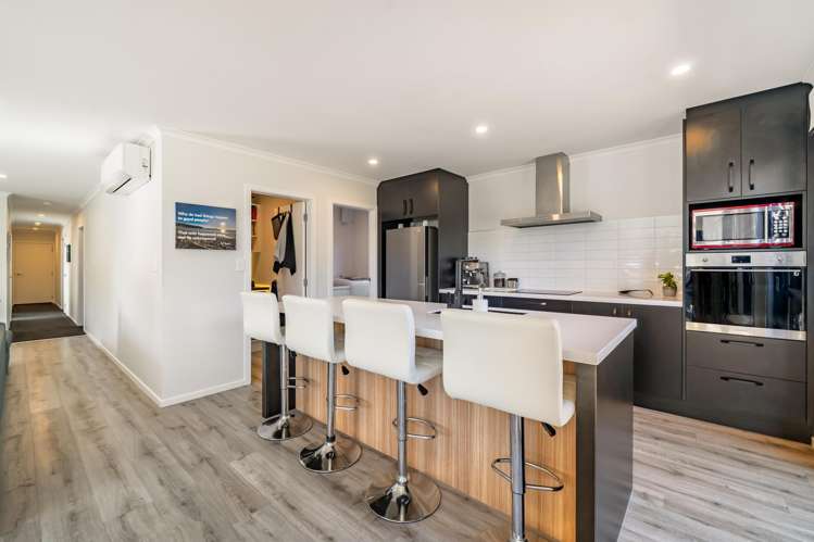 1 Taraiti Crescent Porirua_10