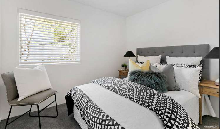 2/67 Sarsfield Street Herne Bay_3