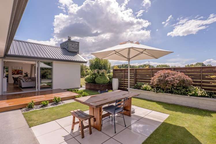 57 Verdeco Boulevard Lincoln_16