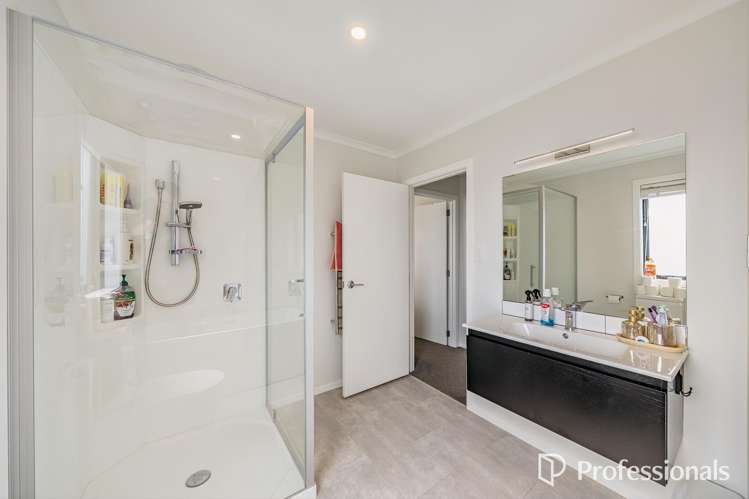 4 Aston Crescent Trentham_23