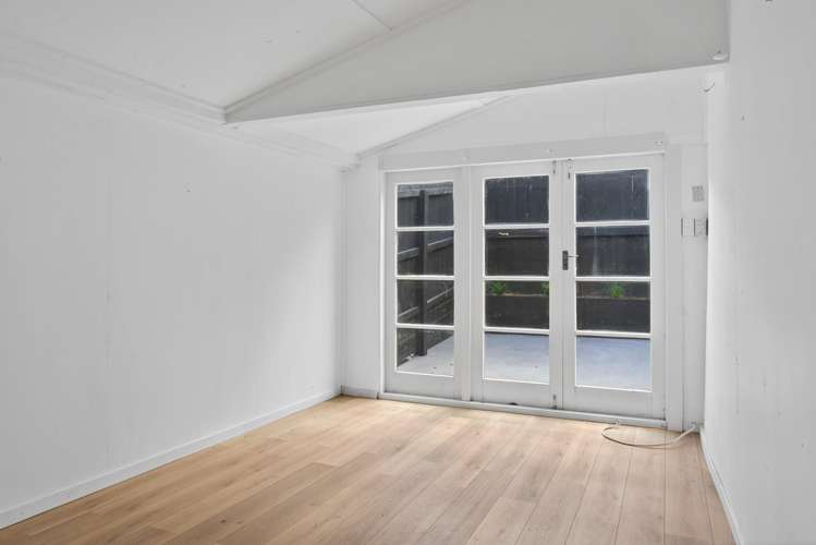 25 Glenn Terrace Otumoetai_17