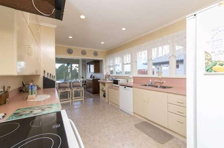 6 Tiki Street New Lynn_8