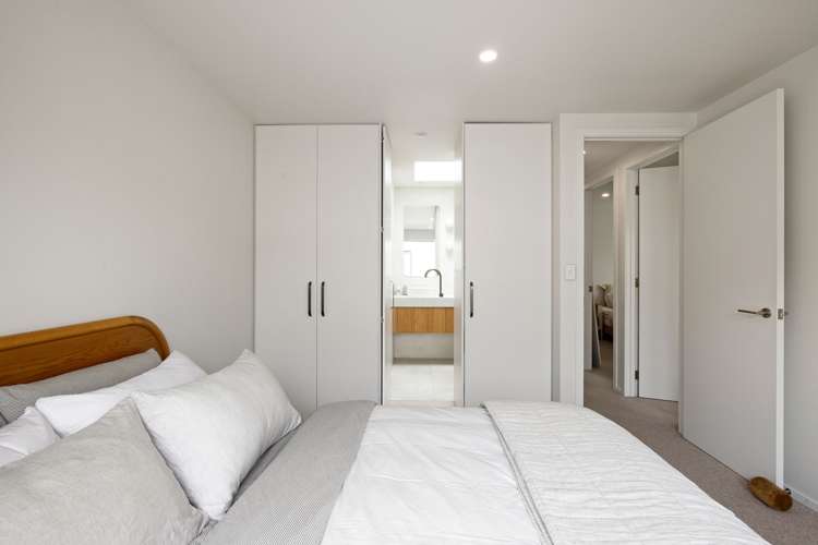 109E Taylor Street Cambridge_11