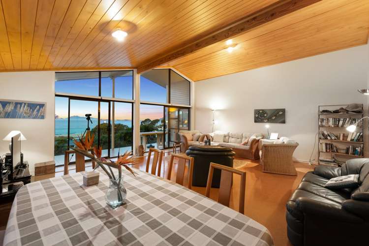 12 Wairahi Road Langs Beach_18