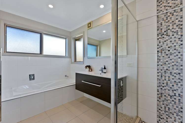 66 Castellina Drive Karaka_23
